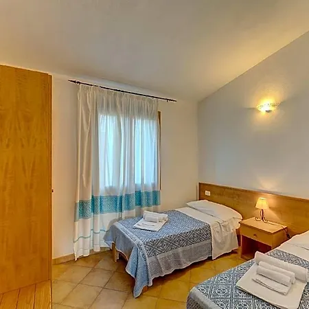 The Fantastic Residenza Badus 2 Bedroom Sleeps 6 Hotel